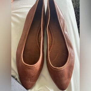 cute used Frye pointy flats